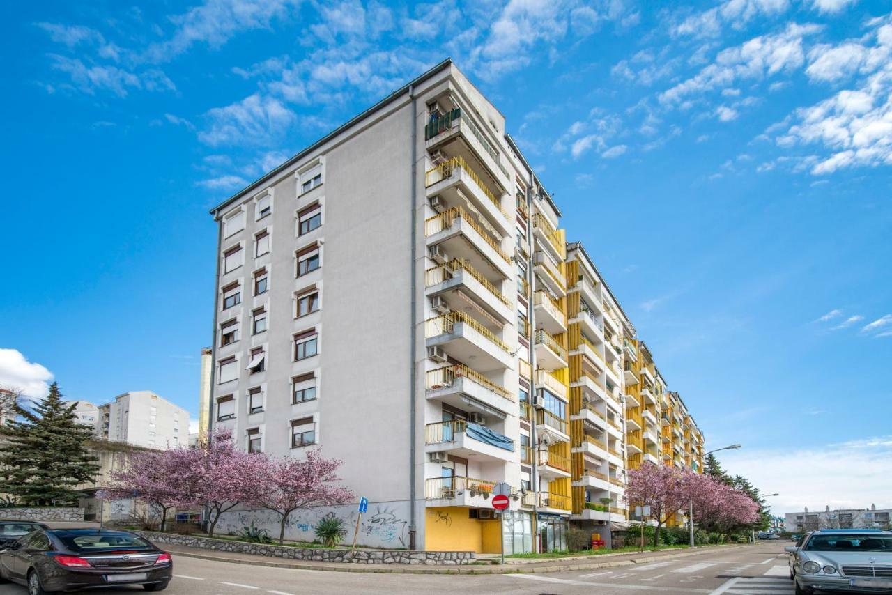 Fiume Apartment Екстериор снимка