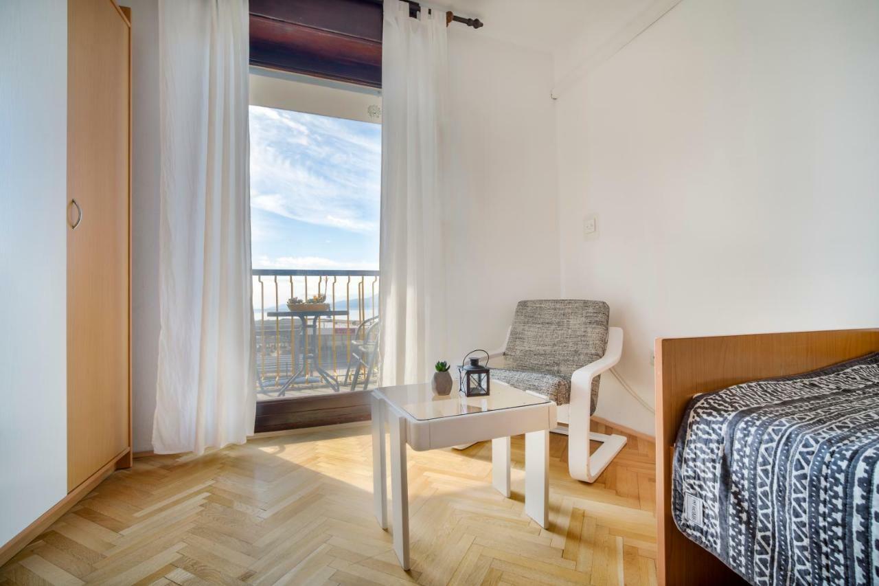 Fiume Apartment Екстериор снимка
